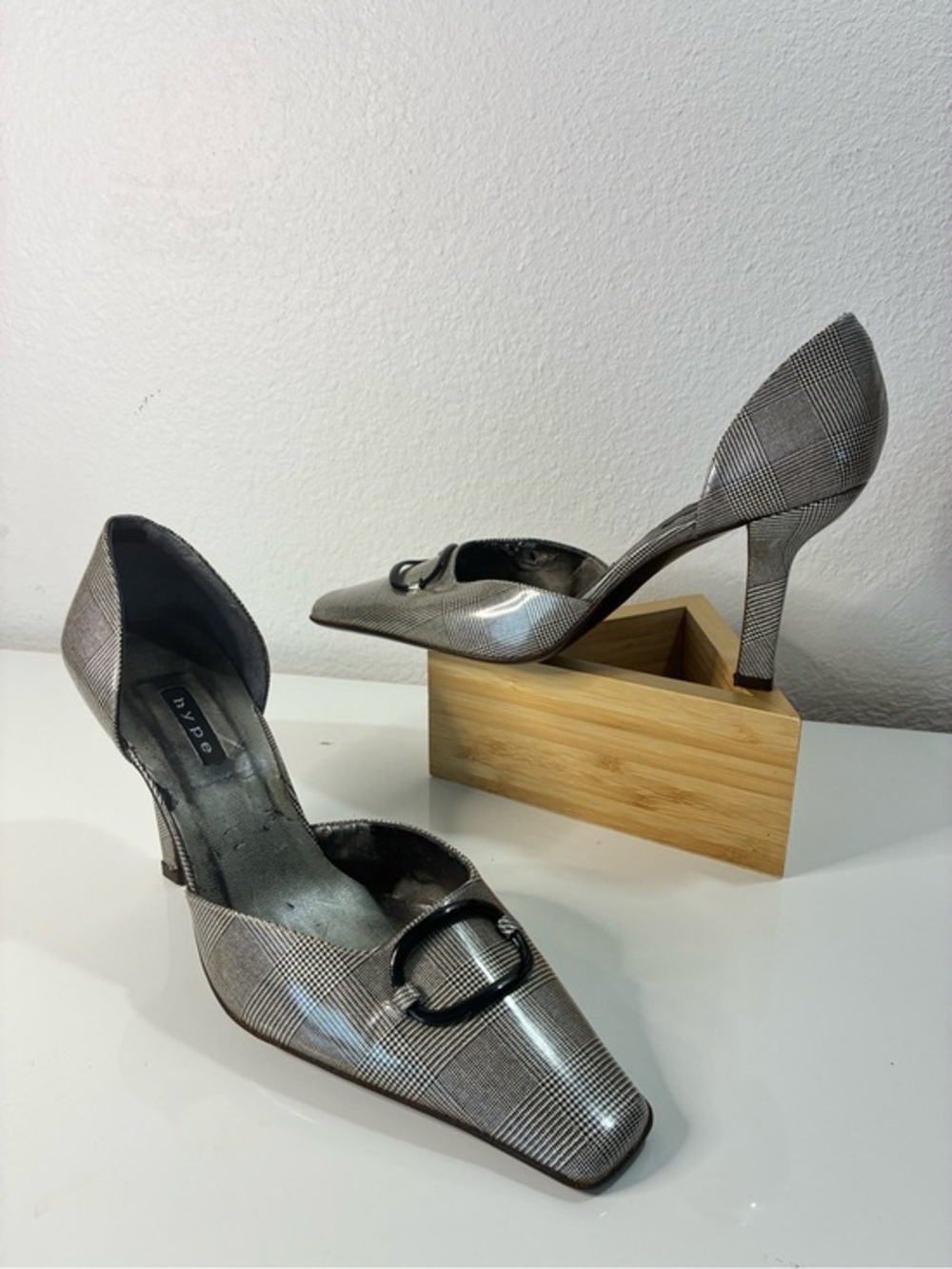 Hype 10 Women's Patent Leather D'Orsay Square Toe Slip-On Plaid Heels BLK & WH